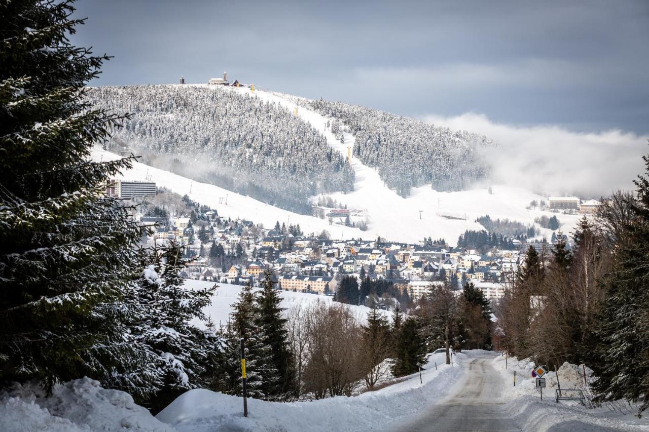 Ski Chalet Klinovec Loučná pod Klínovcem Exterior foto